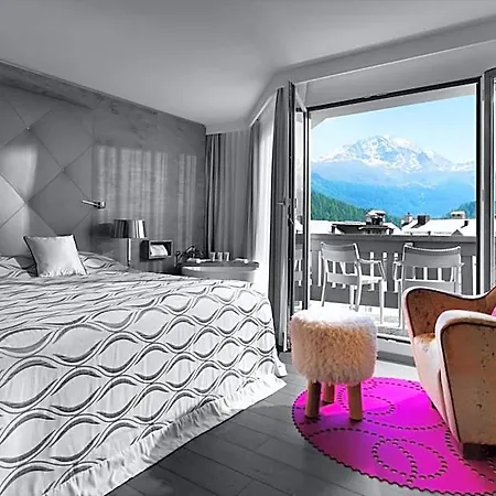 Otel Giardino Sankt Moritz - Champfer